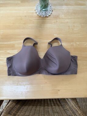 ✨ New Without Tags! Cacique Lightly Lined Underwire Balconette Bra - 54D ✨